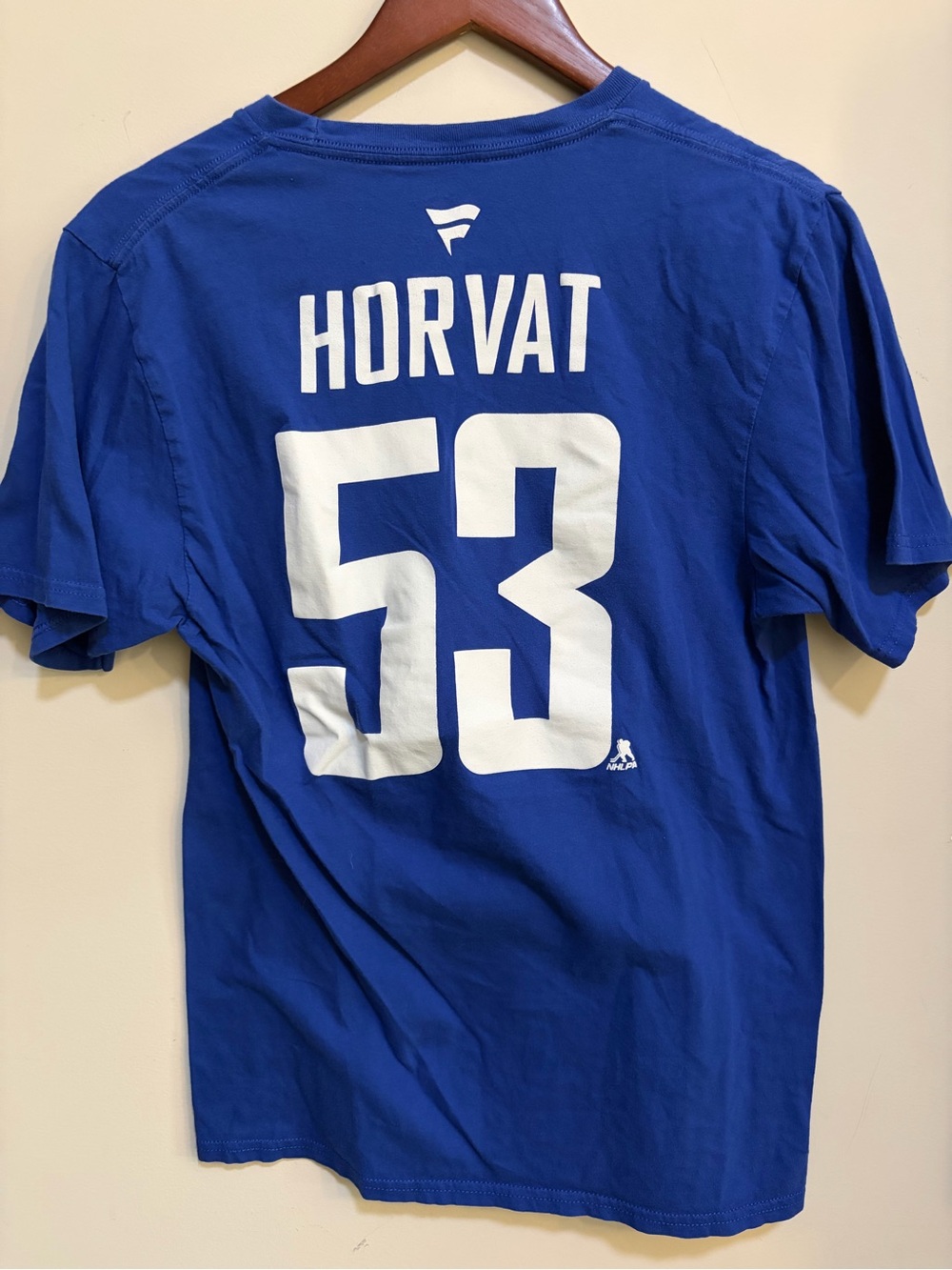 Bo Horvat #53 Vancouver Canucks Fanatics NHL Player T-Shirt Blue Adult Small